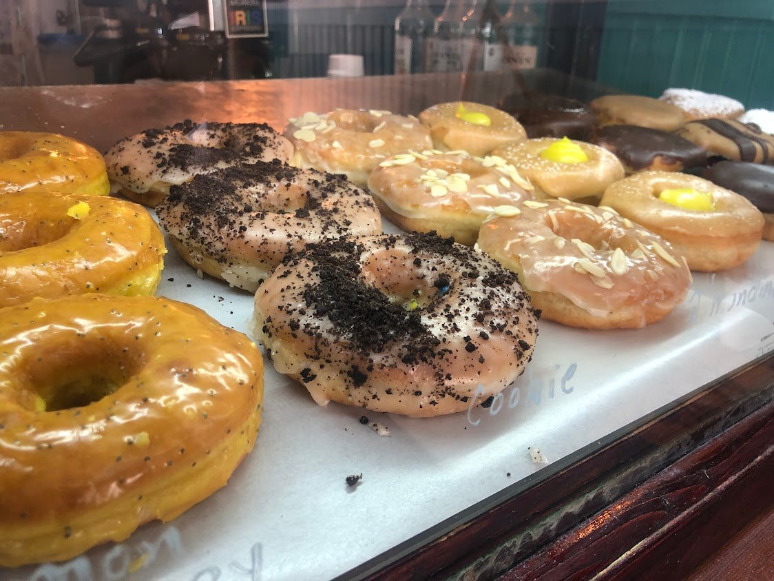 Various donuts at Dun Well such as lemon-pooy and cookie donuts